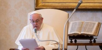 Pope Francis Warns Against Prioritizing Vaccines For Rich Pope Francis